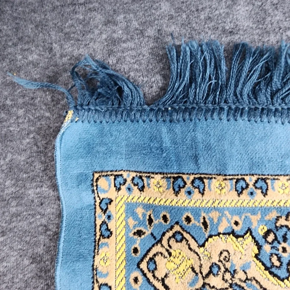 Riyadh Velvet Prayer Rug Musallah 41x27 Blue Gold Kaaba‎ Motif Saudi Arabia
